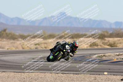 media/Dec-07-2025-CVMA (Sun) [[3e7d2de5dc]]/Race 10-Formula 40 Open/